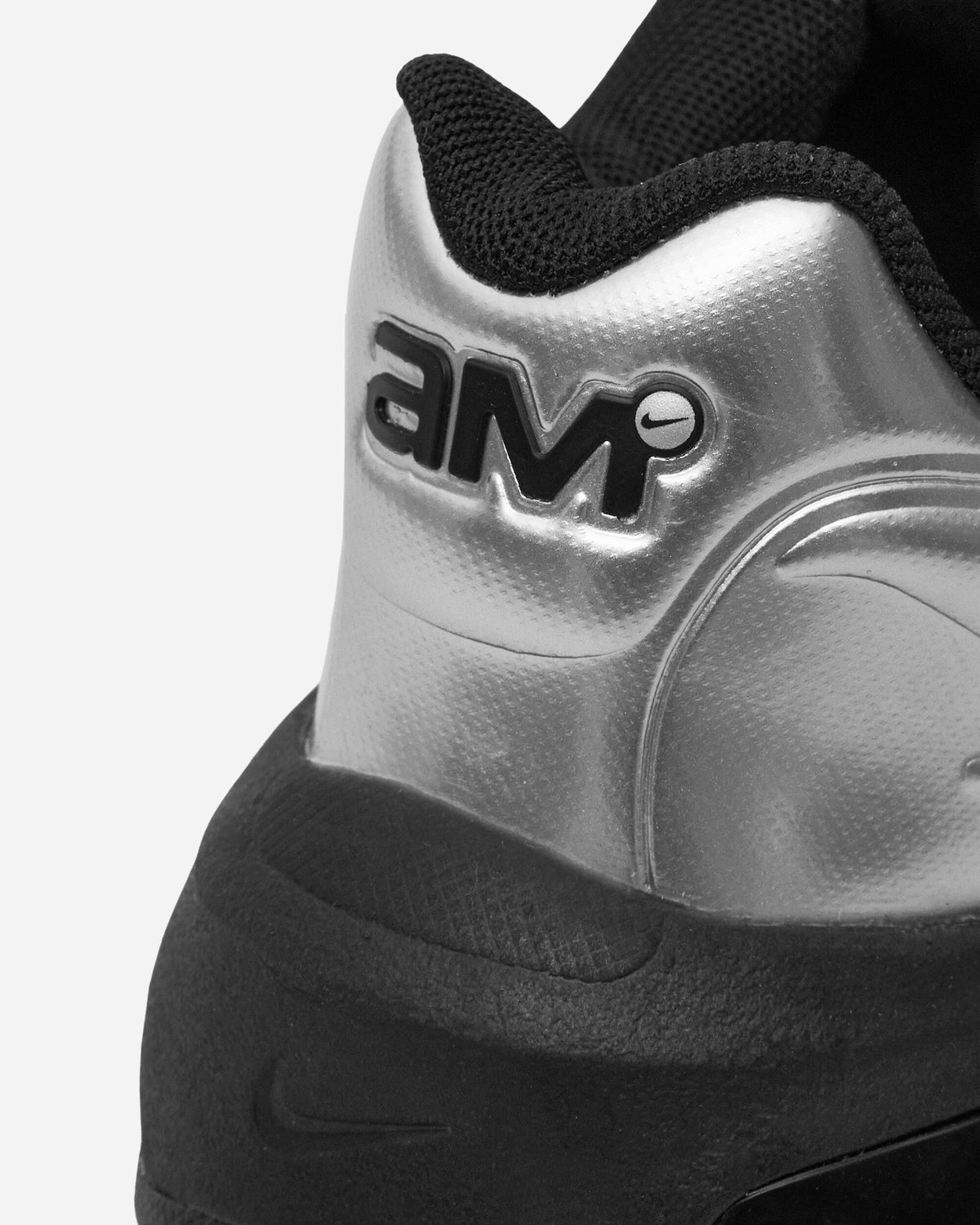 Women's Air Max Muse Sneakers Black / Metallic Silver